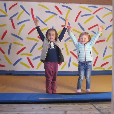 Ferienbauernhof Liesenberg Ferienreihenhaus Obstwiese Apartment Fehmarn