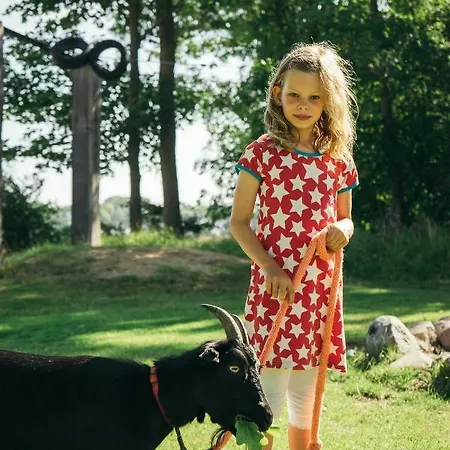 Ferienbauernhof Liesenberg Ferienreihenhaus Obstwiese