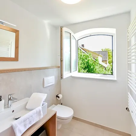 Ferienbauernhof Liesenberg Ferienreihenhaus Obstwiese Fehmarn