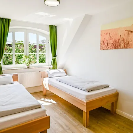 Ferienbauernhof Liesenberg Ferienreihenhaus Obstwiese Apartmán *