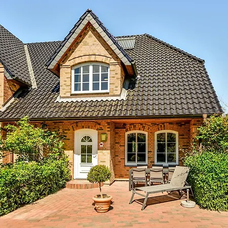 Ferienbauernhof Liesenberg Ferienreihenhaus Obstwiese Fehmarn